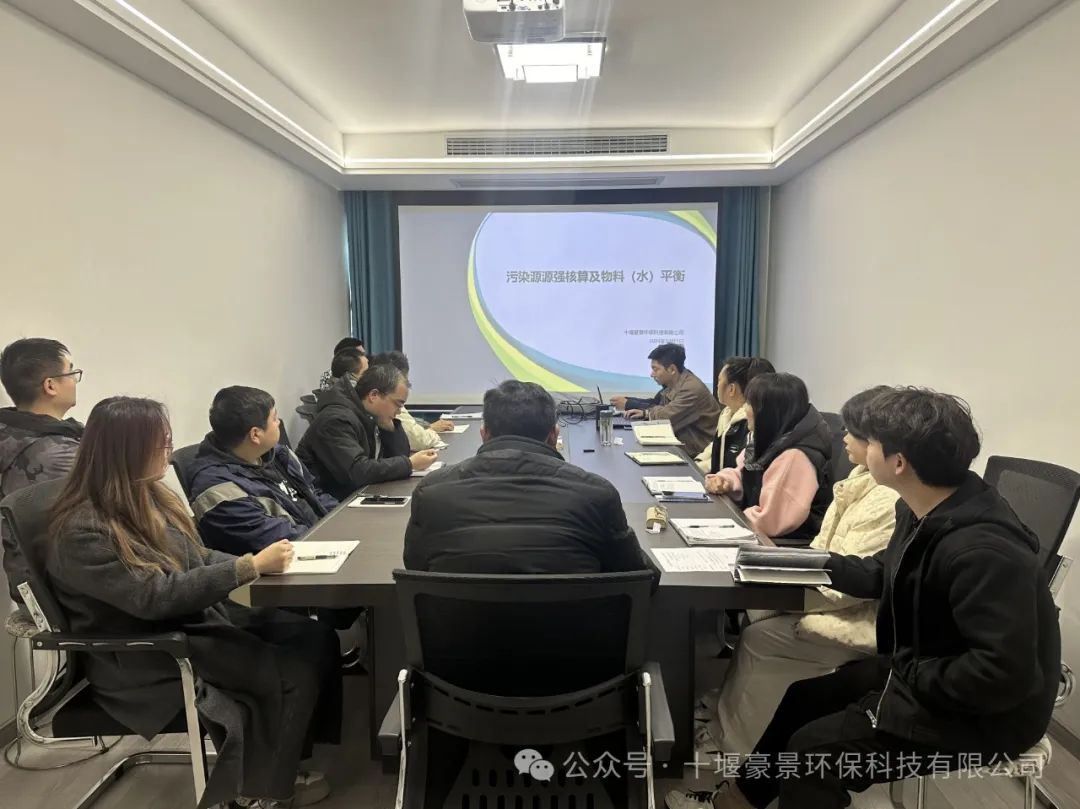 085323265.jpeg 4.jpeg